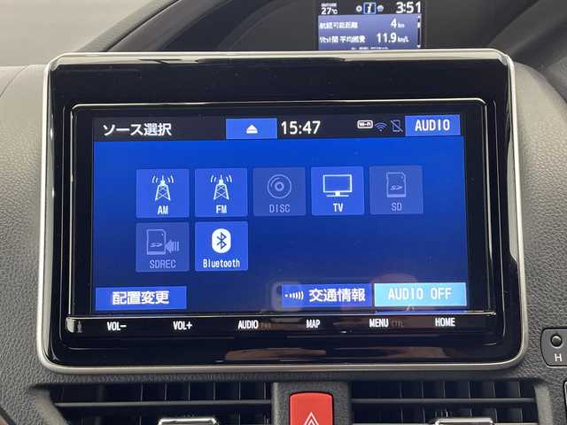 トヨタ エスクァイア Gi プレミアムパッケージ 栃木県 2019(平31)年 3.5万km ホワイトパールクリスタルシャイン 純正ナビ/（CD/DVD/フルセグTV/Bluetooth/MSV）/バックカメラ/トヨタセーフティセンス/・プリクラッシュセーフティ/・レーントレーシングアシスト/・レーンディパーチャーアラート/・ロードサインアシスト/・オートマチックハイビーム/・先行車発進アラーム/・プロアクティブドライビングアシスト/・レーンチェンジアシスト/・緊急時操舵支援/コーナーセンサー/ビルトインETC/ドライブレコーダー/ハーフレザーシート/シートヒーター/ステアリングヒーター/禁煙車/LEDヘッドライト/フォグランプ/スマートキー/プッシュっすタート/アイドリングストップ/ステアリングスイッチ/純正AW/純正フロアマット