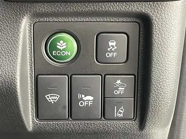 ホンダ ヴェゼル ハイブリッド Z ホンダセンシング 愛知県 2019(令1)年 7.1万km プラチナホワイトパール 純正ナビ　禁煙　シートヒーター　バックカメラ　フルセグ　ＤＶＤ　前後ドラレコ　ＥＴＣ　カープレイ対応　黒ハーフレザー　ホンダセンシング　衝突軽減　レーンキープ　パドルシフト　ＬＥＤオートライト　フォグ 純正17型アルミホイール　カーテンエアバッグ　プラズマクラスター　電子パーキング　防眩ミラー　プッシュスタート　スマートキー