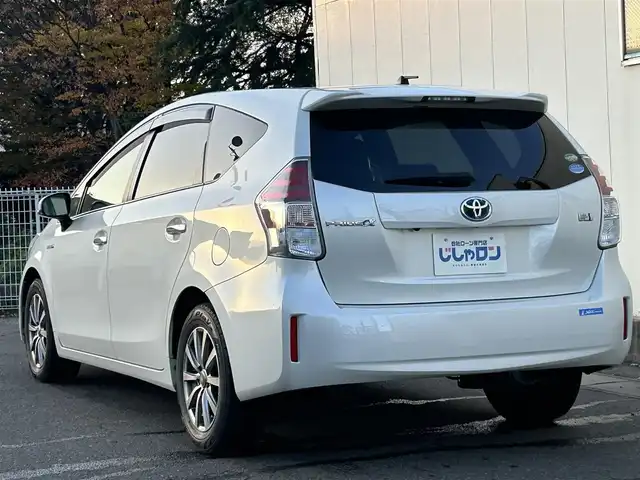 トヨタ プリウス α S 福島県 2015(平27)年 12.8万km ホワイトパールクリスタルシャイン (株)IDOMが運営する【じしゃロン福島店】の自社ローン専用車両になります。こちらは現金またはオートローンご利用時の価格です。自社ローンご希望の方は別途その旨お申付け下さい/純正ナビ/フルセグテレビ/バックカメラ/ETC/ドライブレコーダー/Bluetooth/ドアバイザー/革巻きステアリング/ステアリングリモコン/禁煙車