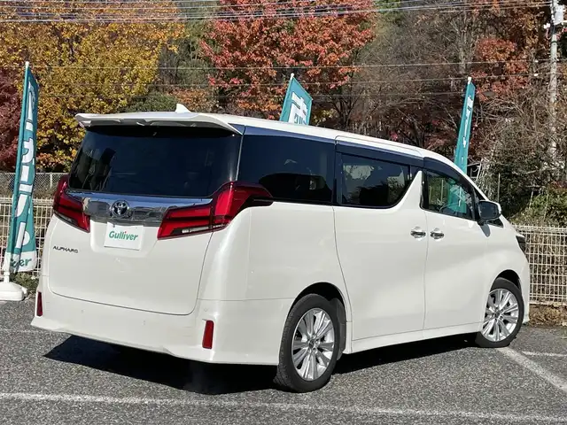 トヨタ アルファード S 埼玉県 2020(令2)年 3.4万km ホワイトパールクリスタルシャイン ワンオーナー車/セーフティセンス/純正９型ナビTV/純正フリップダウンモニター/バックカメラ/ビルトインETC/両側パワースライドドア/LEDヘッドライト/クリアランスソナー/純正１８インチアルミ/レーダークルーズコントロール/衝突軽減ブレーキ/革調シートカバー/プッシュスタート/スマートキー/走行３３６８０キロ/保証書付整備手帳/取扱説明書