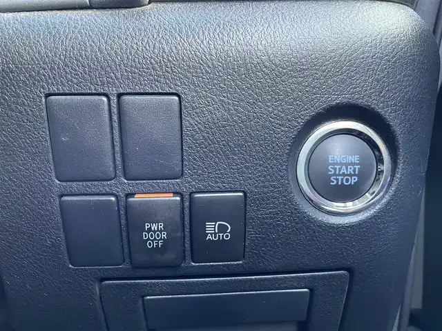 トヨタ アルファード S 埼玉県 2020(令2)年 3.4万km ホワイトパールクリスタルシャイン ワンオーナー車/セーフティセンス/純正９型ナビTV/純正フリップダウンモニター/バックカメラ/ビルトインETC/両側パワースライドドア/LEDヘッドライト/クリアランスソナー/純正１８インチアルミ/レーダークルーズコントロール/衝突軽減ブレーキ/革調シートカバー/プッシュスタート/スマートキー/走行３３６８０キロ/保証書付整備手帳/取扱説明書