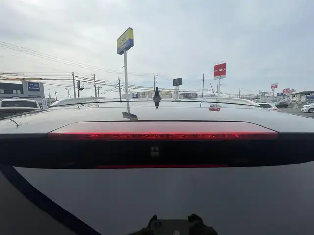 ホンダ ヴェゼル ハイブリッド Z 熊本県 2015(平27)年 10.4万km クリスタルブラックパール (株)IDOMが運営する【じしゃロン熊本店】の自社ローン専用車両になります。こちらは現金またはオートローンご利用時の価格です。自社ローンご希望の方は別途その旨お申付け下さい　/純正ナビ/バックカメラ/フルセグテレビ/DVD/CD/Bluetooth接続/ビルトインETC/ハーフレザーシート/シートヒーター/クルーズコントロール/LEDヘッドライト/スマートキー