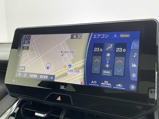 トヨタ ハリアー Z 千葉県 2021(令3)年 2.7万km ホワイトパールクリスタルシャイン 禁煙車　/衝突軽減システム/パノラマルーフ　/純正１２．３型純正ナビ　/ＡＭ　ＦＭ　ＣＤ　ＤＶＤ　ＢＴ　フルセグ　ＡｐｐｌｅＣａｒＰｌａｙ　/ＪＢＬサウンド　/レーダークルーズコントロール　/ブラインドスポットモニター/レーントレーシングアシスト/コーナーセンサー/リアクロストラフィックアラート/ヘッドアップディスプレイ/ロードサインアシスト/パワーバックドア/デジタルインナーミラー/パワーシート/ステアリングリモコン　/ＥＴＣ２．０