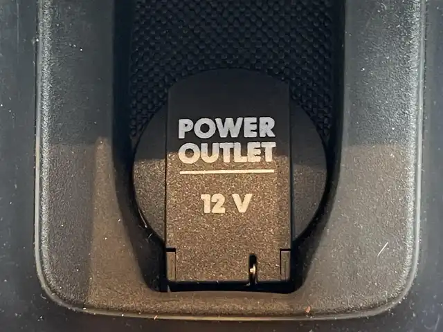 ポルシェ マカン 鹿児島県 2019(令1)年 4.5万km 青 禁煙車/純正ナビ/バックカメラ・サイドカメラ・全周囲カメラ/ETC/マイアミブルー/スポクロ/アダプティブエアサス/スポーツデザインパッケージ/20インチマカンターボホイール/スポーツテールパイプ/ティンテッドLEDテールライト/シートヒーター/エントリードライブ/パワーステアリングプラス