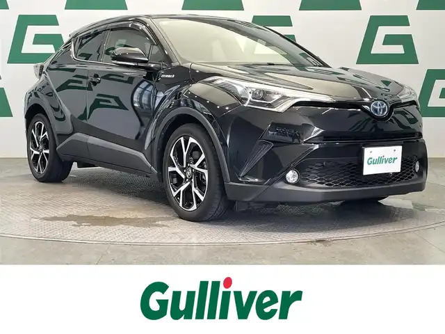 トヨタ Ｃ－ＨＲ G 鹿児島県 2018(平30)年 5万km ブラックマイカ 社外SDナビ　（フルセグTV Bluetooth CD DVD ）/バックカメラ　/トヨタセーフティセンス　/アダプティブクルーズコントロール　/レーンキープアシスト　/オートハイビーム/ビルトインETC/ハーフレザーシート/DN席シートヒーター/LEDヘッドライト/純正アルミホイール