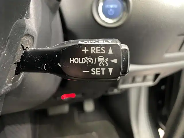 トヨタ Ｃ－ＨＲ G 鹿児島県 2018(平30)年 5万km ブラックマイカ 社外SDナビ　（フルセグTV Bluetooth CD DVD ）/バックカメラ　/トヨタセーフティセンス　/アダプティブクルーズコントロール　/レーンキープアシスト　/オートハイビーム/ビルトインETC/ハーフレザーシート/DN席シートヒーター/LEDヘッドライト/純正アルミホイール