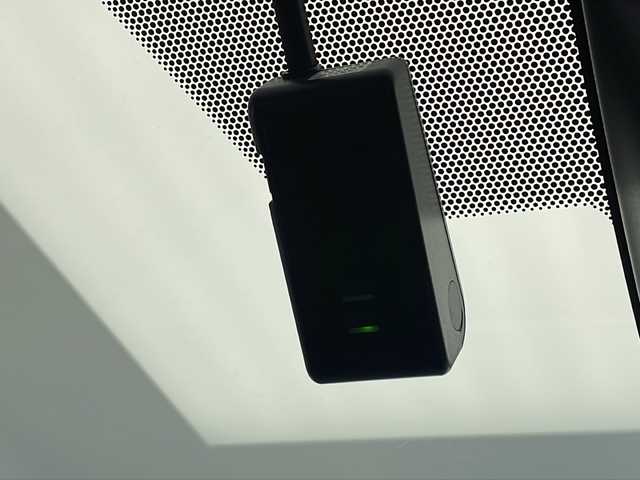 トヨタ アクア クロスオーバー 沖縄県 2018(平30)年 7.1万km ブラックマイカ 純正ナビ(ＮＳＺＴ－Ｙ６６Ｔ)/(フルセグＴＶ　Ｂｌｕｅｔｏｏｔｈ　ＣＤ　ＤＶＤ　ＡＭ　ＦＭ)　/バックカメラ　/ドライブレコーダー　/ＥＴＣ　/ハーフレザーシート　/ＬＥＤヘッドライト　/純正アルミホイール　/純正フロアマット　/禁煙車/オートライト/オートマチックハイビーム