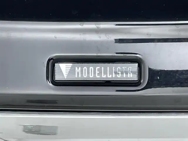 トヨタ プリウス ＰＨＶ A 岡山県 2019(令1)年 6.8万km アティチュードブラックマイカ モデリスタエアロ（F・S・R）/セーフティセンス/ディーラーオプションナビ（NSZT-Y68T）/フルセグTV/Bluetooth/パノラミックビューモニター/革調シートカバー/レーダークルーズ/シートヒーター（運転席・助手席）/パワーシート（運転席）/パーキングサポート/ブラインドスポットモニタリング/LEDオートライト/USB端子・HDMI端子/ビルトインETC/トヨタ純正ホイール