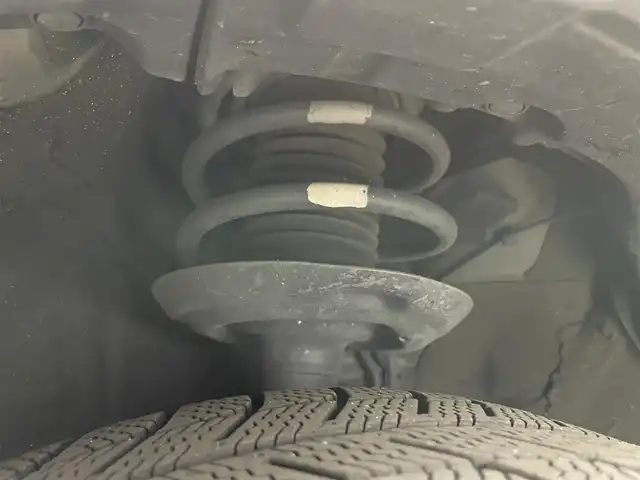 トヨタ プリウス ＰＨＶ A 岡山県 2019(令1)年 6.8万km アティチュードブラックマイカ モデリスタエアロ（F・S・R）/セーフティセンス/ディーラーオプションナビ（NSZT-Y68T）/フルセグTV/Bluetooth/パノラミックビューモニター/革調シートカバー/レーダークルーズ/シートヒーター（運転席・助手席）/パワーシート（運転席）/パーキングサポート/ブラインドスポットモニタリング/LEDオートライト/USB端子・HDMI端子/ビルトインETC/トヨタ純正ホイール