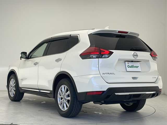 日産 エクストレイル ハイブリッド 20X 沖縄県 2018(平30)年 8.6万km ブリリアントホワイトパール 純正９型ナビ　【MM517D-L】/(フルセグTV　Bluetooth　FM/AM　CD/DVD)　/バックカメラ/エマージェンシーブレーキ　/LEDヘッドライト　/パワーバックドア　/プッシュスタート　/スマートキー　/レザーシート　/ドライブレコーダー　/ETC