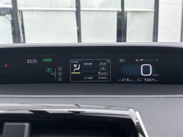 トヨタ プリウス S 宮城県 2016(平28)年 5.4万km スティールブロンドM 登録時走行距離53471km/純正ナビTV【NSCP-W64】/SDカード未挿入のため動作確認未実施/ETC/バックカメラ/LEDヘッドライト/横滑り防止/オートライト/純正フロアマット