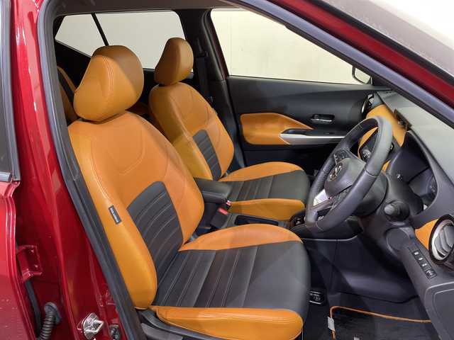 日産 キックス X ツートーンインテリアED 愛媛県 2020(令2)年 5.5万km ラディアントレッド/ピュアブラック 2トーン 純正9インチナビ/フルセグTV　Bluetooth/プロパイロット/アラウンドビューモニター/シートヒーター/ハンドルヒーター/デジタルインナーミラー/電子パーキングブレーキ/ステアリングリモコン/ETC/スマートキー