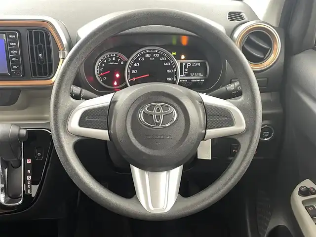 トヨタ パッソ モーダ 福島県 2020(令2)年 3.3万km ダークエメラルドマイカ トヨタセーフティセンス/・プリクラッシュセーフティ/・衝突被害軽減システム/・盗難防止装置/・車線逸脱防止機能/・前後コーナーセンサー/・スマートアシスト/純正7インチSDナビ/・品番：NSCN-W68/・フルセグTV/BT/CD/AM/FM/クルーズコントロール/LEDオートライト/・オートハイビーム/ベンチシート/アイドリングストップ/電動格納ミラー/・ウィンカーミラー/ドアバイザー/純正フロアマット/アイドリングストップ/プッシュスタート/・スマートキー/・スペアキー