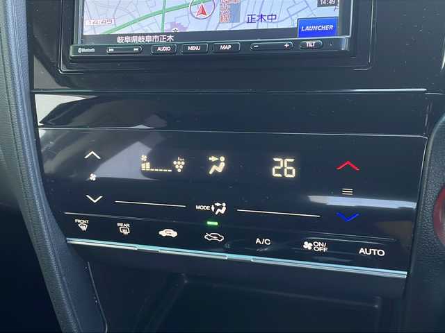 ホンダ シャトル ハイブリッド ホンダセンシング 岐阜県 2022(令4)年 3.6万km ルナシルバーM 禁煙車/社外ナビ/AM/FM/BT/クルーズコントロール/レーンキープアシスト/衝突軽減ブレーキ/バックカメラ/ドライブレコーダー/ビルトインETC/純正フロアマット/ドアバイザー/プッシュスタート/ヘッドライトレベライザー/オートエアコン/オートライト/オートハイビーム/スマートキー