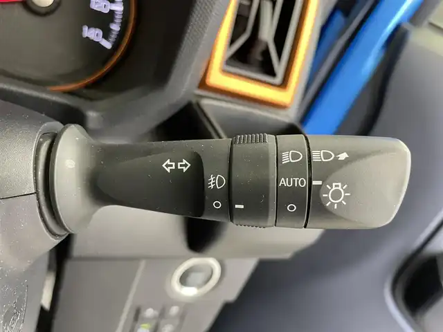 ダイハツ タフト G 富山県 2021(令3)年 0.9万km スプラッシュブルーM 純正ディスプレイオーディオ（DUK-W69D）/Bluetooth/バックカメラ/シートヒーター/スマートキー×2/衝突軽減ブレーキ/レーンキープアシスト/ステアリングスイッチ/フロントフォグ/オートライト/LEDヘッドライト/純正ドアバイザー/純正フロアマット/前後コーナーセンサー
