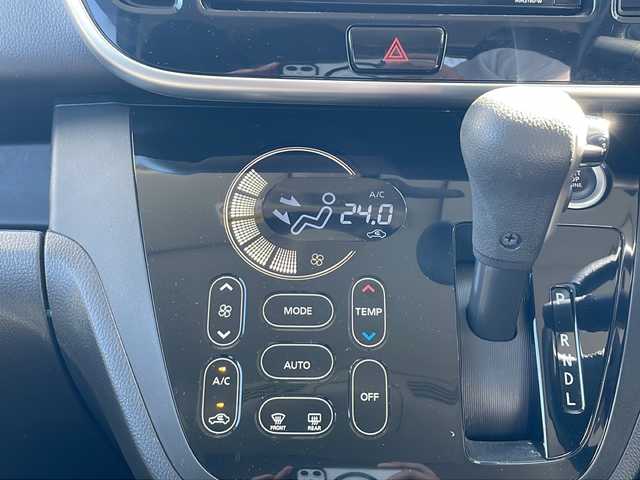 日産 デイズ ルークス ハイウェイスター Xターボ 長野県 2020(令2)年 0.6万km プレミアムオリーブメタリック ターボ/インテリジェントエマージェンシーブレーキ/車線逸脱警報/踏み間違い衝突防止アシスト/ハイビームアシスト/コーナーセンサー/アラウンドビューモニター/純正ナビ【MM319D-W】/(CD/DVD/フルセグTV/BT)/ドライブレコーダー/ETC/片側パワースライドドア/革巻きステアリング/ステアリングスイッチ/LEDヘッドライト/フォグランプ/オートライト/スマートキー/Pスタート/電動格納ミラー/ナノイー付リアリーシングファン/サンシェード（後席）/純正フロアマット/純正14インチAW