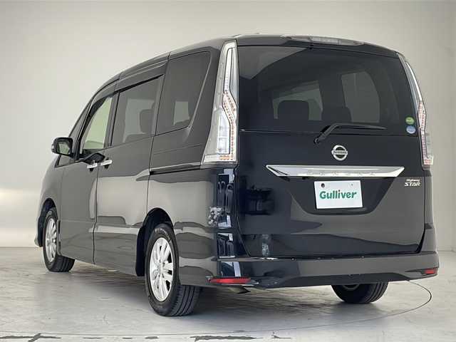 日産 セレナ ハイウェイスター Sエディション 沖縄県 2016(平28)年 8.7万km ダイヤモンドブラック 純正ナビ(ＭＣ３１５Ｄ－Ｗ)/(Ｂｌｕｅｔｏｏｔｈ　フルセグＴＶ　ＣＤ　ＤＶＤ　ＡＭ　ＦＭ)　/バックカメラ　/片側パワースライドドア　/ＵＳＢ入力端子　/ＥＴＣ　/クルーズコントロール/スマートキー　/スペアキー/ステアリングスイッチ　/オートライト/純正フロアマット　/電動格納ミラー/純正アルミホイール/サンシェード