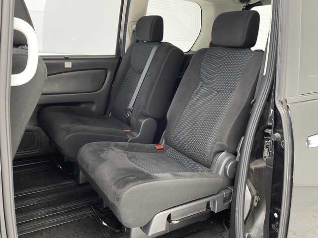 日産 セレナ ハイウェイスター Sエディション 沖縄県 2016(平28)年 8.7万km ダイヤモンドブラック 純正ナビ(ＭＣ３１５Ｄ－Ｗ)/(Ｂｌｕｅｔｏｏｔｈ　フルセグＴＶ　ＣＤ　ＤＶＤ　ＡＭ　ＦＭ)　/バックカメラ　/片側パワースライドドア　/ＵＳＢ入力端子　/ＥＴＣ　/クルーズコントロール/スマートキー　/スペアキー/ステアリングスイッチ　/オートライト/純正フロアマット　/電動格納ミラー/純正アルミホイール/サンシェード