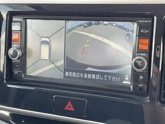 日産 デイズ ルークス ハイウェイスターX 佐賀県 2015(平27)年 6万km スパークリングレッド/ブラック 純正SDナビ/・フルセグTV/CD/DVD/SD/USB/Bluetooth/アラウンドビューモニター/衝突被害軽減ブレーキ/ETC/片側パワースライドドア/後席用エアコン/後席用サイドサンシェード/ISOFIX対応/革巻きステアリング/純正14インチアルミホイール/純正キセノンヘッドライト/純正フォグライト/純正フロアマット/純正ドアバイザ―/新車時保証書/スペアキー１本