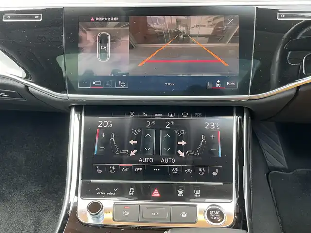 アウディ Ａ８ 55TFSIクワトロ 鹿児島県 2021(令3)年 6.9万km 黒 禁煙車/サンルーフ/純正ナビ/バックカメラ・フロントカメラ・サイドカメラ・全周囲カメラ/パドルシフト/4WD/ETC2.0/パワーバックドア/USB入力端子/パワーシート/純正フロアマット/純正20インチアルミホイール/レザーシート/横滑り防止装置/レーンキープアシスト/オートライト/アダブティブドライブアシスト/アクティブレーンアシスト/アウディレーザーライトパッケージ/ベンチレーション/マトリクスLEDヘッドランプ/バーチャルコックピット/取扱説明書/保証書