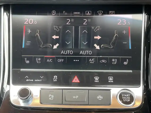 アウディ Ａ８ 55TFSIクワトロ 鹿児島県 2021(令3)年 6.9万km 黒 禁煙車/サンルーフ/純正ナビ/バックカメラ・フロントカメラ・サイドカメラ・全周囲カメラ/パドルシフト/4WD/ETC2.0/パワーバックドア/USB入力端子/パワーシート/純正フロアマット/純正20インチアルミホイール/レザーシート/横滑り防止装置/レーンキープアシスト/オートライト/アダブティブドライブアシスト/アクティブレーンアシスト/アウディレーザーライトパッケージ/ベンチレーション/マトリクスLEDヘッドランプ/バーチャルコックピット/取扱説明書/保証書