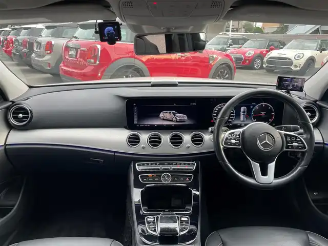 メルセデス・ベンツ Ｅ２２０ｄ ステーションワゴンアバンギャルド 栃木県 2020(令2)年 4.1万km ポーラホワイト パナメリカーナグリル /パノラミックスライディングルーフ /ブルメスターサウンド /ヘッドアップディスプレイ /ワンオーナー  /前後コーナーセンサー  /パワーバックドア/全周囲カメラ /全席シートヒーター  /ドラレコ/保証書/取扱説明書/スペアキー