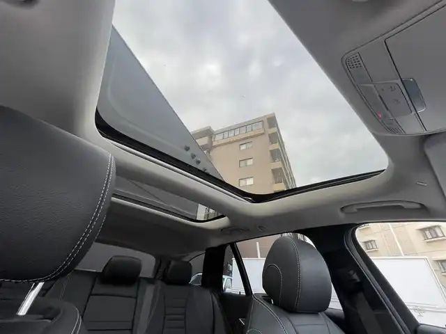 メルセデス・ベンツ Ｅ２２０ｄ ステーションワゴンアバンギャルド 栃木県 2020(令2)年 4.1万km ポーラホワイト パナメリカーナグリル /パノラミックスライディングルーフ /ブルメスターサウンド /ヘッドアップディスプレイ /ワンオーナー  /前後コーナーセンサー  /パワーバックドア/全周囲カメラ /全席シートヒーター  /ドラレコ/保証書/取扱説明書/スペアキー