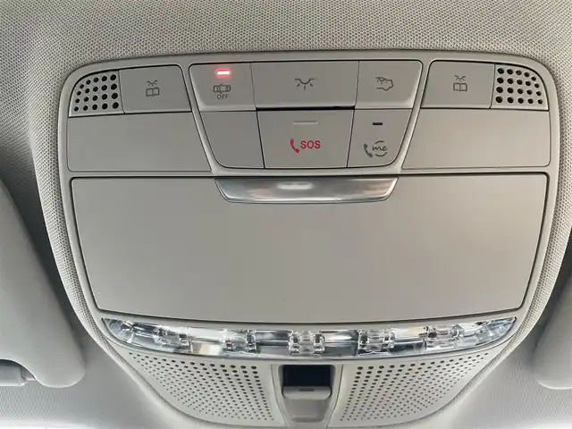 メルセデス・ベンツ Ｅ２２０ｄ ステーションワゴンアバンギャルド 栃木県 2020(令2)年 4.1万km ポーラホワイト パナメリカーナグリル /パノラミックスライディングルーフ /ブルメスターサウンド /ヘッドアップディスプレイ /ワンオーナー  /前後コーナーセンサー  /パワーバックドア/全周囲カメラ /全席シートヒーター  /ドラレコ/保証書/取扱説明書/スペアキー