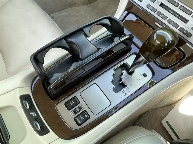 レクサス ＳＣ 430 宮崎県 2008(平20)年 8.7万km ブラキッシュレッドマイカ マークレビンソンサウンドシステム/純正HDDナビ/（AM/FM/CD/MD)/ホワイトレザーシート/シートヒーター/パワーシート/ETC/クルーズコントロール/キセノンヘッドライト/フォグランプ/純正18インチAW