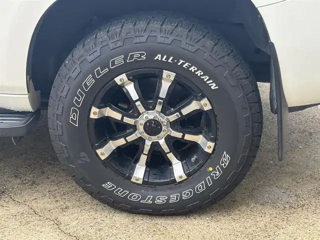 トヨタ ランドクルーザー プラド TX Lパッケージ 長崎県 2014(平26)年 13.1万km ホワイトパールクリスタルシャイン 11型フローティングナビ/(CD/DVD/BT/フルセグ)/バックカメラ/クルーズコントロール/ビルトインETC/黒レザーシート/パワーシート/シートヒーター/スマートキー/プッシュスタート/ドライブレコーダー/社外17インチAW/オートライト/フォグランプ