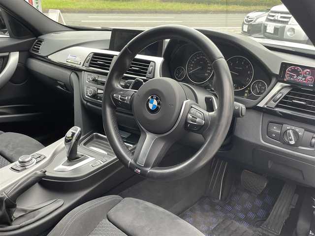 ＢＭＷ ３２８ｉ Mスポーツ 神奈川県 2012(平24)年 5.5万km アルピンホワイトⅢ 純正HDDナビ/CD /DVD /MSV /BT /フルセグ/ミラー内蔵ETC/バックカメラ/Mスポーツステアリング/Mスポーツスカッフプレート/ビルシュタイン車高調/BBS18インチアルミ/ブレンボキャリパー・ディスク/ステンメッシュブレーキホース/next innovationフロントリップ/サイドスポイラー/社外リアンダーカバー/M3用トランクスポイラー/ナギサオート　スタビリンク/ARCタワーバー/フロント2点　リア1点/COX前後ボディダンパー/CPMロアメンバー補強パーツ/LEDルームランプ/レムスマフラー/ユピテル　ドラレコ連動レーダー/HIDヘッドライト/オートライト/HIDフォグ/スマートキー×2/新車時保証書/取扱説明書