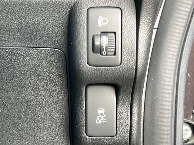 ホンダ Ｎ ＢＯＸ G SSパッケージ 茨城県 2016(平28)年 5.7万km プレミアムディープモカパール 社外メモリナビ【CN-RS02D】/(地デジTV・CD・DVD・BT・ラジオ再生)/片側パワースライドドア/シートヒーター/ETC/バックカメラ/フロアマット