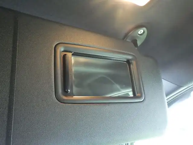 トヨタ ヴォクシー ZS 煌Ⅱ 千葉県 2020(令2)年 5.2万km ブラック Toyota Safety Sense/・プリクラッシュセーフティ/・レーンディパーチャーアラート/・オートハイビーム/クルーズコントロール/両側パワースライドドア/純正SDナビ/地デジTV/【DVD/CD再生機能　Bluetooth接続】/バックカメラ/フリップダウンモニター（V12T-R68C）/革巻きステアリング/ステアリングスイッチ/ETC/LEDヘッドライト/フォグライト/ウインカーミラー/クリアランスソナー/純正16インチアルミホイル/スマートキー