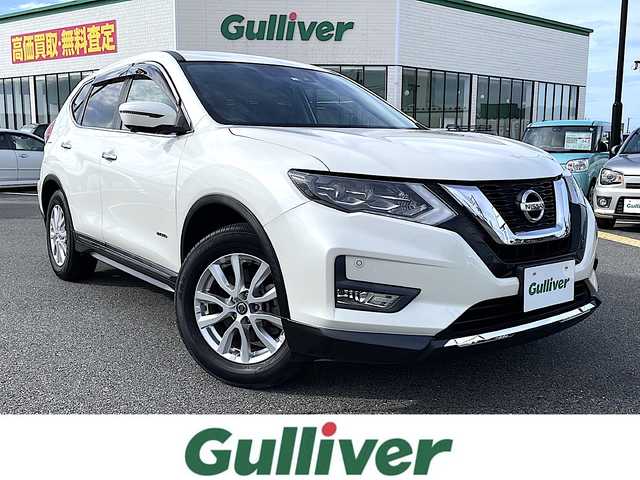 日産 エクストレイル ハイブリッド 20X 鳥取県 2018(平30)年 5.6万km ブリリアントホワイトパール ４・Ｗ・Ｄ/純正ナビ/フルセグ/ＤＶＤ/ＣＤ/ＢＴ/アラウンドビューモニター/ＥＴＣ/エマージェンシーブレーキ/インテリジェントルームミラー/インテリジェントキー/パワーバックドア/４WD切替スイッチ/合皮レザーシート/LEDヘッドライト/フォグライト/純正１７インチアルミホイール/フロアマット/ドアバイザー