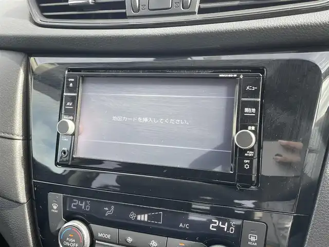 日産 エクストレイル ハイブリッド 20X 鳥取県 2018(平30)年 5.6万km ブリリアントホワイトパール ４・Ｗ・Ｄ/純正ナビ/フルセグ/ＤＶＤ/ＣＤ/ＢＴ/アラウンドビューモニター/ＥＴＣ/エマージェンシーブレーキ/インテリジェントルームミラー/インテリジェントキー/パワーバックドア/４WD切替スイッチ/合皮レザーシート/LEDヘッドライト/フォグライト/純正１７インチアルミホイール/フロアマット/ドアバイザー