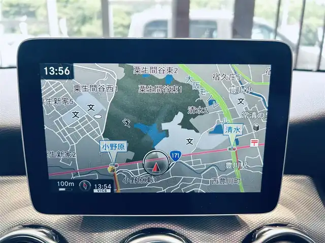 メルセデス・ベンツ ＧＬＡ２２０ 4マチック 大阪府 2017(平29)年 4.2万km マウンテングレー レーダーセーフティP/純正ナビ/TV/バックカメラ/applecarplay/ACC/純正18インチAW/LEDヘッドライト/電動リアゲート/クリアランスソナー/ブラインドスポット/黒革/シートヒーター/パドルシフト/ルーフレール/スマートキー/ETC/ドラレコ