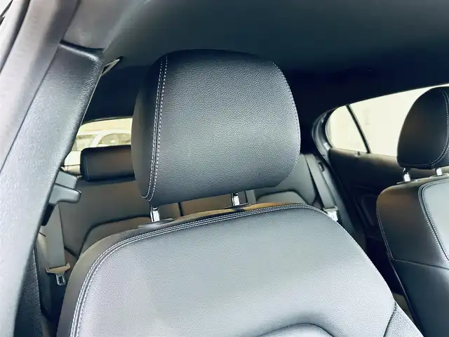 メルセデス・ベンツ ＧＬＡ２２０ 4マチック 大阪府 2017(平29)年 4.2万km マウンテングレー レーダーセーフティP/純正ナビ/TV/バックカメラ/applecarplay/ACC/純正18インチAW/LEDヘッドライト/電動リアゲート/クリアランスソナー/ブラインドスポット/黒革/シートヒーター/パドルシフト/ルーフレール/スマートキー/ETC/ドラレコ