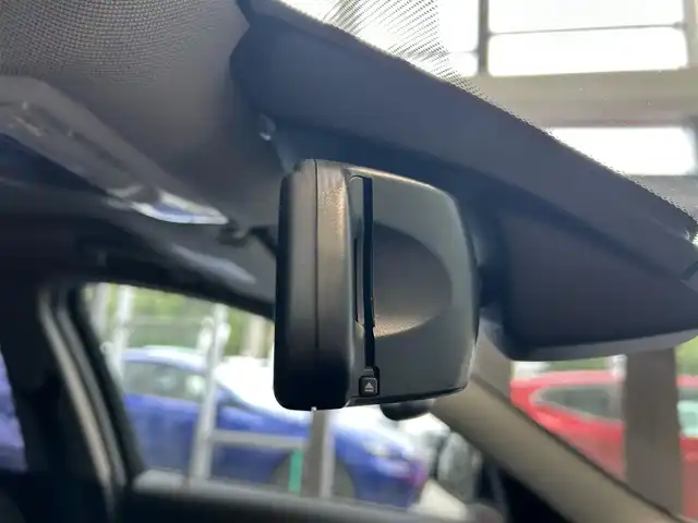 ＢＭＷ ３２０ｄ スポーツ 大阪府 2015(平27)年 11.5万km 白 純正ナビ/バックカメラ/パワーシート/Dシートメモリ/クリアランスソナー/社外16インチAW/純正AW有/ACC