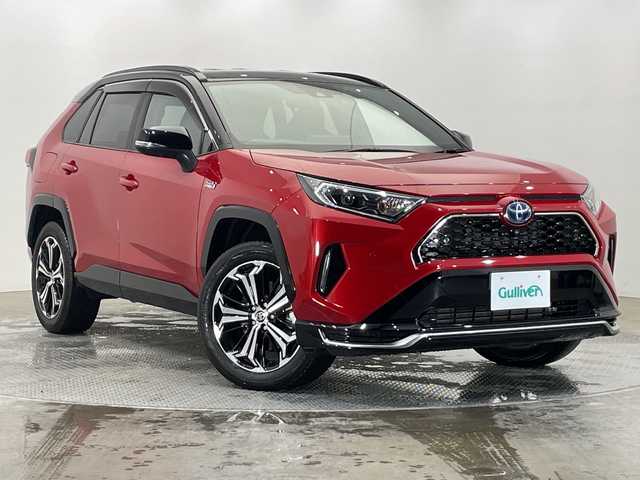 トヨタ ＲＡＶ４ ＰＨＶ ブラックトーン 栃木県 2020(令2)年 1.1万km アティチュードブラックマイカ/ダークブルーマイカメタリック 2トーン 純正ナビ/（Bluetooth/USB/HDMI）/バックカメラ/全方位カメラ/トヨタセーフティセンス/・プリクラッシュセーフティ/・レーントレーシングアシスト/・レーンディパーチャーアラート/・ロードサインアシスト/・レーダークルーズコントロール/・オートマチックハイビーム/・先行車発進アラーム/・プロアクティブドライビングアシスト/・レーンチェンジアシスト/・緊急時操舵支援/コーナーセンサー/ビルトインETC/前後ドライブレコーダー/前席メモリー機能付きパワーシート/前席シートヒーター/前席シートベンチレーション/禁煙車/デジタルインナーミラー/ヘッドアップディスプレイ/LEDヘッドライト/ワイヤレス充電/AC100V電源/充電ケーブルあり/スマートキー/プッシュスタート/ステアリングスイッチ/純正AW/純正フロアマット