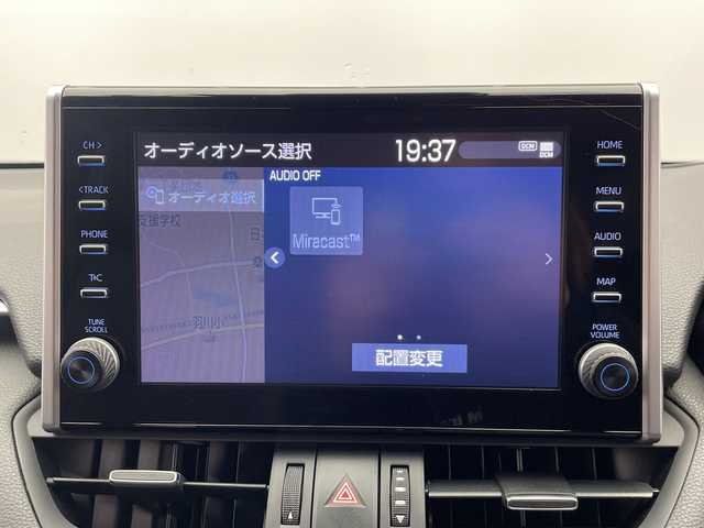 トヨタ ＲＡＶ４ ＰＨＶ ブラックトーン 栃木県 2020(令2)年 1.1万km アティチュードブラックマイカ/ダークブルーマイカメタリック 2トーン 純正ナビ/（Bluetooth/USB/HDMI）/バックカメラ/全方位カメラ/トヨタセーフティセンス/・プリクラッシュセーフティ/・レーントレーシングアシスト/・レーンディパーチャーアラート/・ロードサインアシスト/・レーダークルーズコントロール/・オートマチックハイビーム/・先行車発進アラーム/・プロアクティブドライビングアシスト/・レーンチェンジアシスト/・緊急時操舵支援/コーナーセンサー/ビルトインETC/前後ドライブレコーダー/前席メモリー機能付きパワーシート/前席シートヒーター/前席シートベンチレーション/禁煙車/デジタルインナーミラー/ヘッドアップディスプレイ/LEDヘッドライト/ワイヤレス充電/AC100V電源/充電ケーブルあり/スマートキー/プッシュスタート/ステアリングスイッチ/純正AW/純正フロアマット