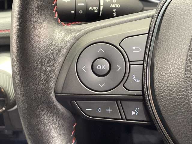 トヨタ ＲＡＶ４ ＰＨＶ ブラックトーン 栃木県 2020(令2)年 1.1万km アティチュードブラックマイカ/ダークブルーマイカメタリック 2トーン 純正ナビ/（Bluetooth/USB/HDMI）/バックカメラ/全方位カメラ/トヨタセーフティセンス/・プリクラッシュセーフティ/・レーントレーシングアシスト/・レーンディパーチャーアラート/・ロードサインアシスト/・レーダークルーズコントロール/・オートマチックハイビーム/・先行車発進アラーム/・プロアクティブドライビングアシスト/・レーンチェンジアシスト/・緊急時操舵支援/コーナーセンサー/ビルトインETC/前後ドライブレコーダー/前席メモリー機能付きパワーシート/前席シートヒーター/前席シートベンチレーション/禁煙車/デジタルインナーミラー/ヘッドアップディスプレイ/LEDヘッドライト/ワイヤレス充電/AC100V電源/充電ケーブルあり/スマートキー/プッシュスタート/ステアリングスイッチ/純正AW/純正フロアマット