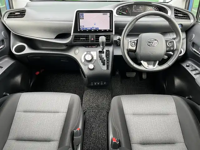 トヨタ シエンタ ハイブリッド G セーフティエディションⅡ 奈良県 2021(令3)年 1.5万km グレイッシュブルー 純正9インチナビ（NSZT-Y68T）/（フルセグ/BT/CD/DVD）/レーダークルーズコントロール/バックカメラ/前後コーナーセンサー/プリクラッシュセーフティ/レーンキープアシスト/両側パワースライドドア/前席シートヒーター/前方ドライブレコーダー/ETC/オートライト/ステアリングスイッチ/ADVAN Racing17インチAW