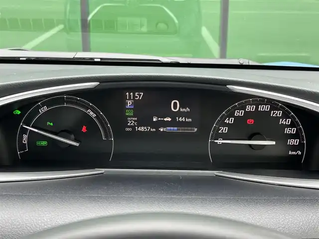 トヨタ シエンタ ハイブリッド G セーフティエディションⅡ 奈良県 2021(令3)年 1.5万km グレイッシュブルー 純正9インチナビ（NSZT-Y68T）/（フルセグ/BT/CD/DVD）/レーダークルーズコントロール/バックカメラ/前後コーナーセンサー/プリクラッシュセーフティ/レーンキープアシスト/両側パワースライドドア/前席シートヒーター/前方ドライブレコーダー/ETC/オートライト/ステアリングスイッチ/ADVAN Racing17インチAW
