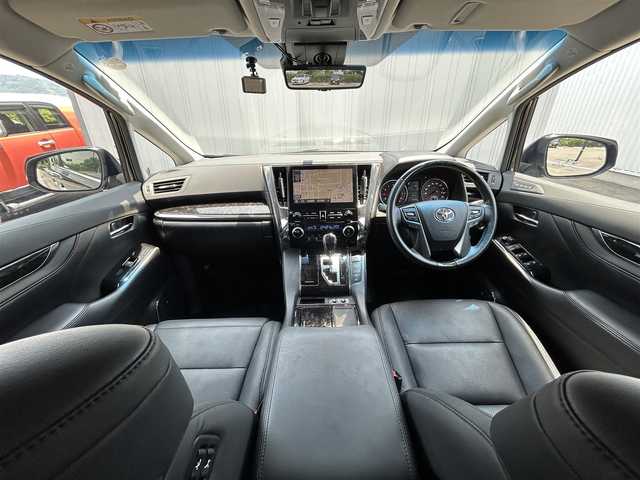 トヨタ アルファード S Cパッケージ 愛媛県 2020(令2)年 2.6万km ブラック フリップダウンモニター/JBLサウンド/パーキングアシスト/ステアリングヒーター/純正ナビ/Bluetooth/CD/DVD/Blu-ray/追従クルコン/100V充電/オットマン/電動リアゲート/前後ドラレコ/パワーシート/シートヒーター/エアシート/両側パワースライドドア/前後コーナーセンサー/デジタルインナーミラー/BSM