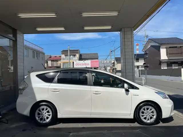 トヨタ プリウス α G 愛知県 2012(平24)年 13.7万km ホワイトパールクリスタルシャイン /当店買取/禁煙/1オーナー/5人乗り//純正ナビNHZD-W62G//HDD/CD/フルセグTV/SD/ Bluetooth//バックカメラ//LEDヘッド/Aライト//クルーズコントロール//カーテンエアバック//ビルトインETC//リヤスポ//保証書/取説/スペアキー//純正Fマット/ドアバイザー//H25/26/28/29/30/31年//R/1/2/3/4/5/6/7年ディーラー記録簿あり
