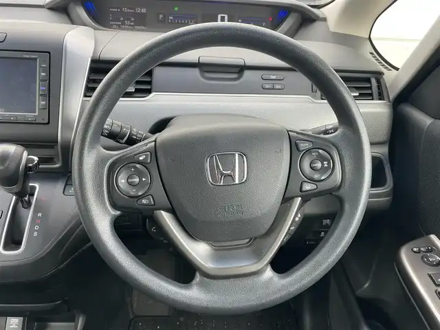 ホンダ フリード＋ G ホンダセンシング 千葉県 2018(平30)年 5.7万km ルナシルバーM 純正ナビ/バックカメラ/両側パワースライドドア　/ビルトインＥＴＣ/クルーズコントロール/衝突被害軽減ブレーキ/レーンキープアシスト/横滑り防止装置/ステアリングスイッチ/電格ミラー/ドアバイザー