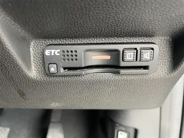 ホンダ フリード＋ G ホンダセンシング 千葉県 2018(平30)年 5.7万km ルナシルバーM 純正ナビ/バックカメラ/両側パワースライドドア　/ビルトインＥＴＣ/クルーズコントロール/衝突被害軽減ブレーキ/レーンキープアシスト/横滑り防止装置/ステアリングスイッチ/電格ミラー/ドアバイザー