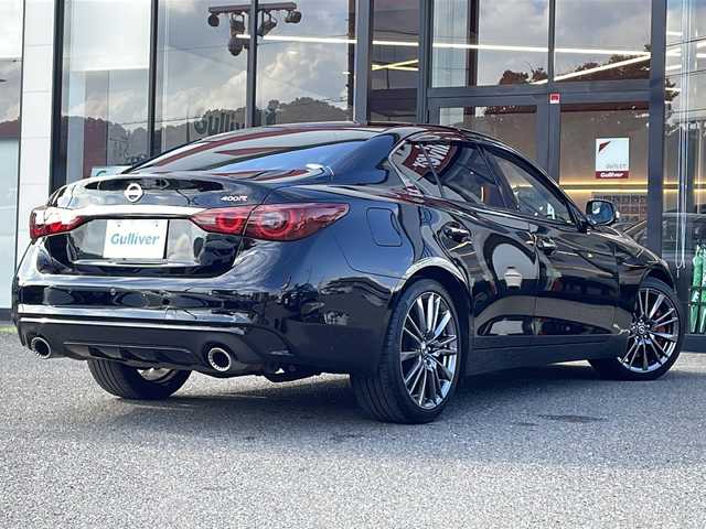 日産 スカイライン 400R 大阪府 2020(令2)年 1.9万km スーパーブラック 全方位カメラ/レーダークルーズコントロール/黒革シート/パドルシフト/シートヒーター/CD/DVD /Bluetooth /フルセグTV /TVキャンセラー/ETC2.0/ドライブレコーダー /純正アルミホイール/衝突軽減システム/横滑り防止装置/オートライト/LEDヘッドライト/ABS