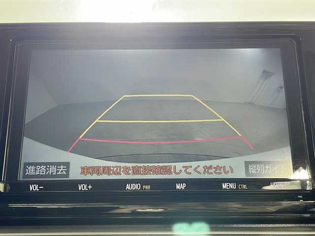 トヨタ ライズ G 福岡県 2022(令4)年 2.7万km シャイニングホワイトパール ・純正ナビ/（AM FM CD DVD SD BT）/・フルセグTV/・バックカメラ　/・前後ドラレコ　/・ETC/・コーナーセンサー　/・衝突軽減　/・ふらつき警報　/・先行車発進告知機能　/・標識認識機能　/・横滑り防止　/・レーンキープアシスト　/・電動パーキングブレーキ　/・ブレーキホールド/・パーキングブレーキ/・S-PDL/・純正フロアマット/・純正16インチアルミ/・ドアバイザー/・スマートキー/・スペアキー