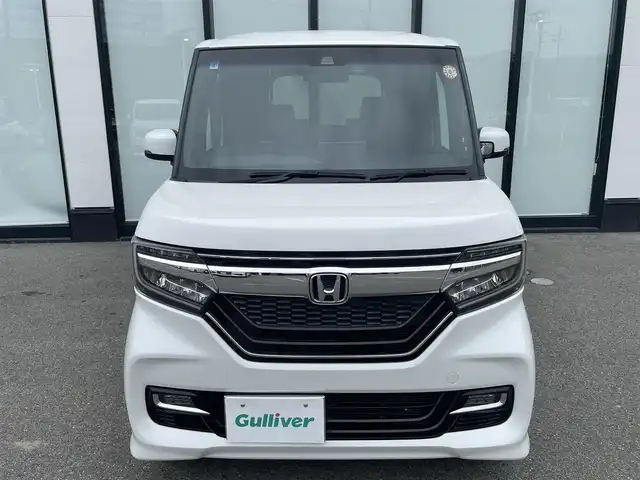 ホンダ Ｎ ＢＯＸ カスタム G L ターボ ホンダセンシング 大阪府 2019(平31)年 6万km プラチナホワイトパール 純正ナビ/   TV/CD/DVD/Bluetooth/バックカメラ/衝突軽減ブレーキ/リアコーナーセンサー/ターボ/両側パワースライドドア　　/レーダークルーズコントロール/レーンキープアシスト　/パドルシフト　/前後ドライブレコーダー/Fang14インチアルミホイール/純正フロアマット/プッシュスタート　/スマートキー　/ビルトインＥＴＣ　/ＬＥＤ